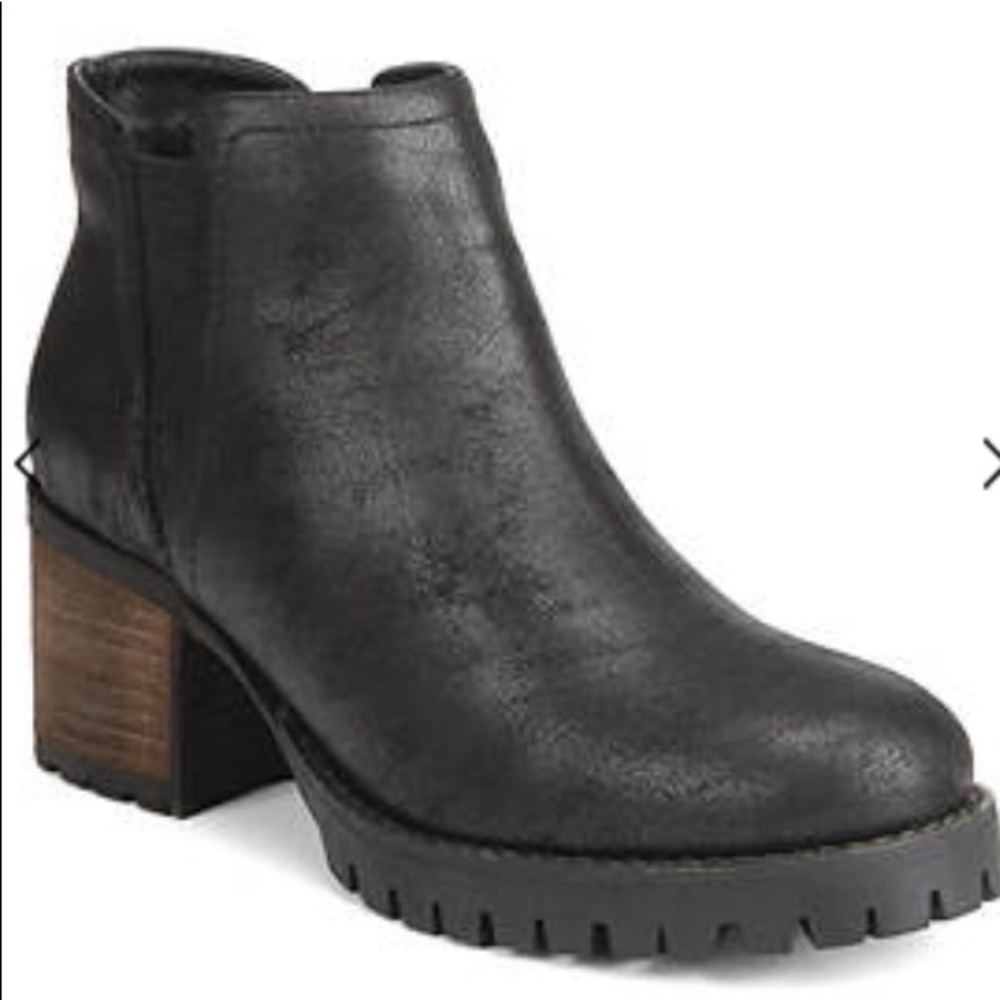 Carlos by Carlos Santana Gill Bootie